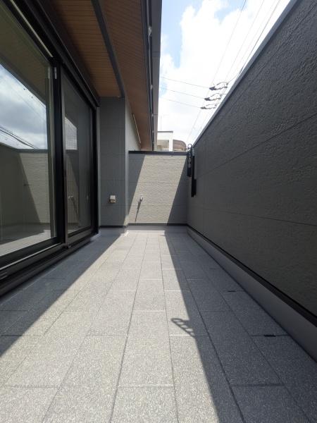 西京区山田車塚町　新築戸建