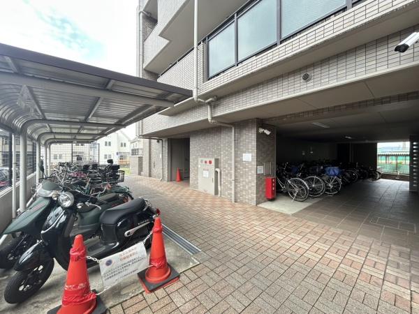 サーパス西向日