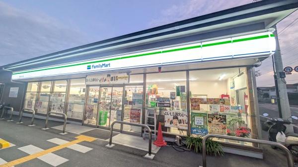 新築戸建　西京区大枝西新林町6丁目(ファミリーマート　洛西新林本通店)