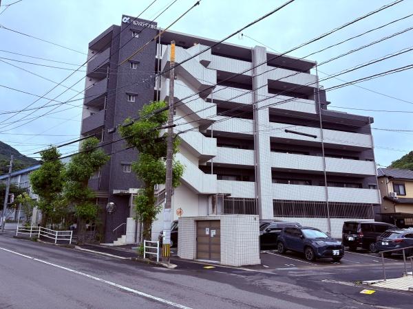 アルファステイツ滑石