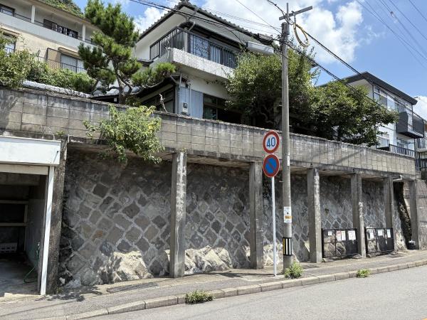 長崎市西山１丁目の土地