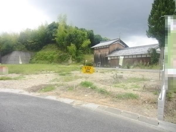栗東市荒張の土地