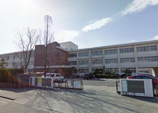 栗東市荒張の土地(栗東市立栗東中学校)