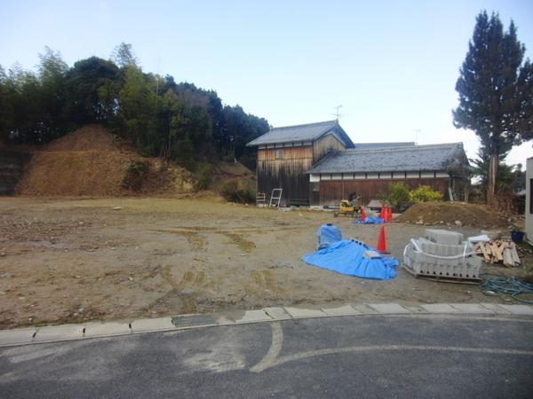 栗東市荒張の土地