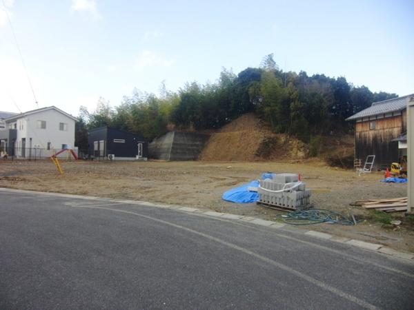 栗東市荒張の土地