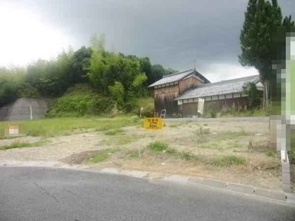 栗東市荒張の土地