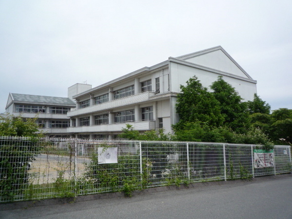 草津市笠山３丁目の土地(草津市立南笠東小学校)