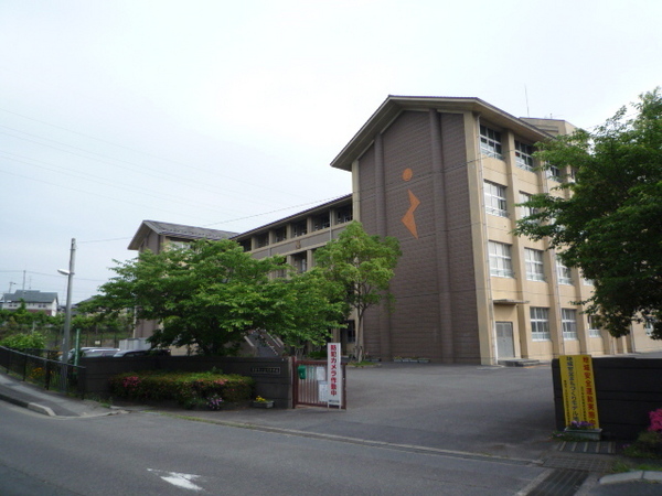 草津市笠山３丁目の土地(草津市立玉川中学校)