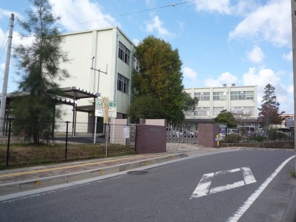 草津市矢橋町の土地(草津市立老上小学校)