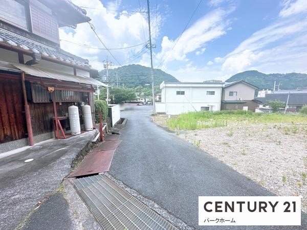 大津市大石中３丁目の土地
