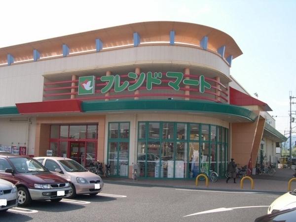 ベルヴィ南草津弐番館(フレンドマート南草津店)
