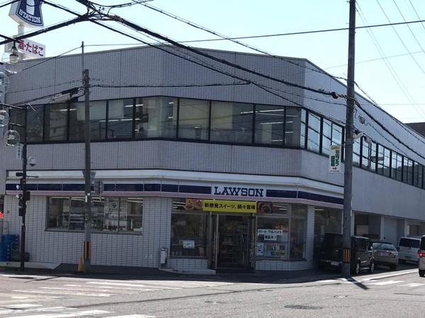 ティアラセントワンズ(ローソン大津栄町店)