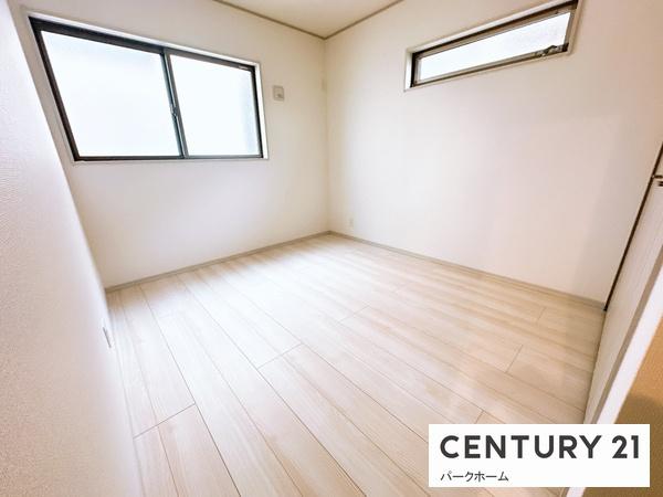 新築一戸建　9号棟　全5区画