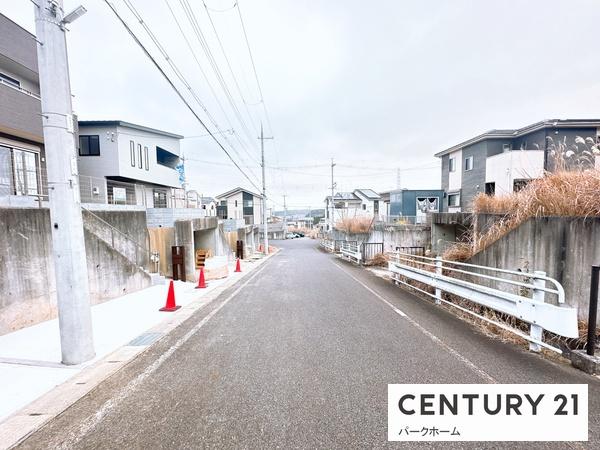 新築一戸建　9号棟　全5区画