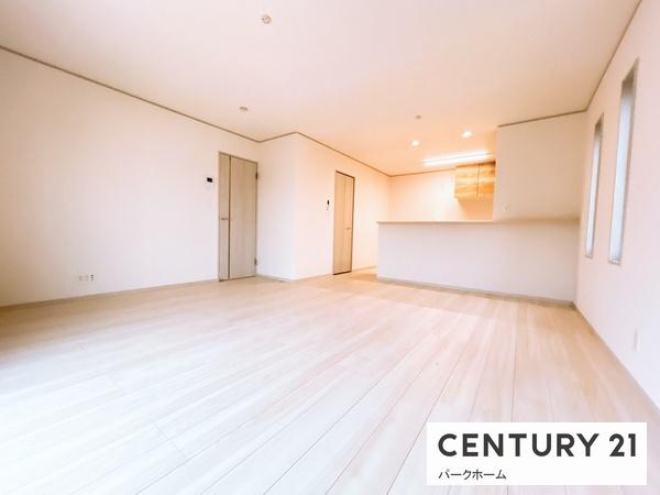 新築一戸建　10号棟　全5区画