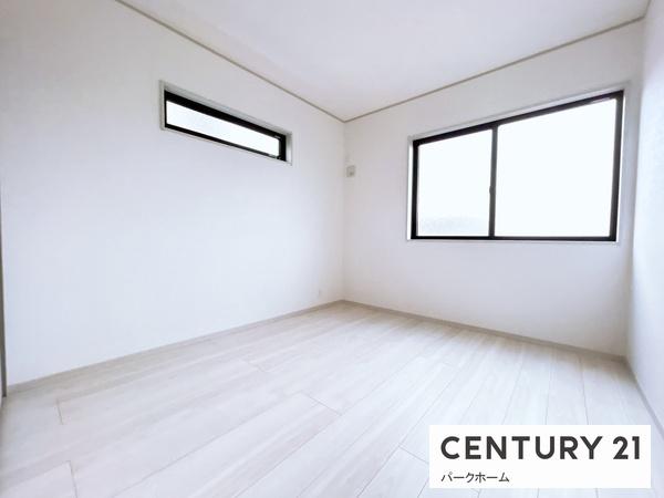 新築一戸建　10号棟　全5区画