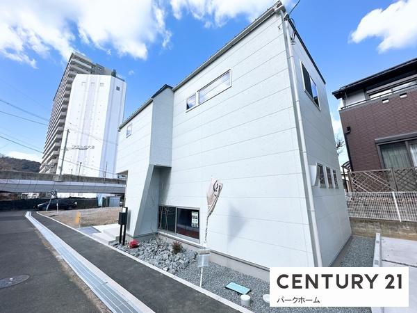 新築一戸建　3号地　全4区画