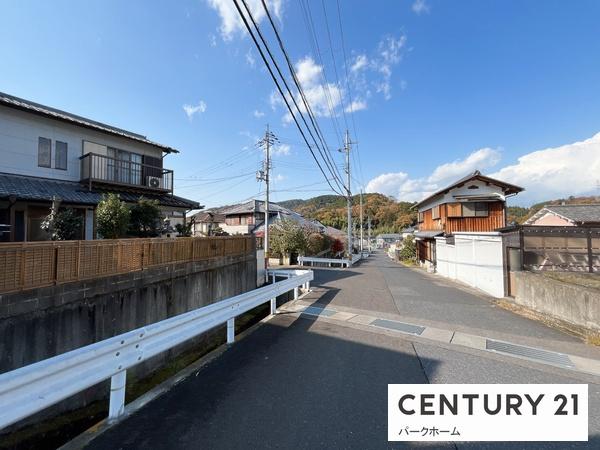 大津市大石東５丁目の中古一戸建て