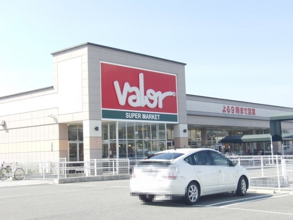 レックスガーデン守山弐番館(バロー守山駅東店)