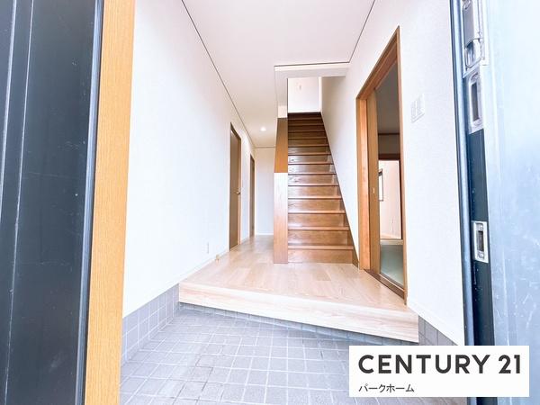 栗東市下戸山の中古一戸建て