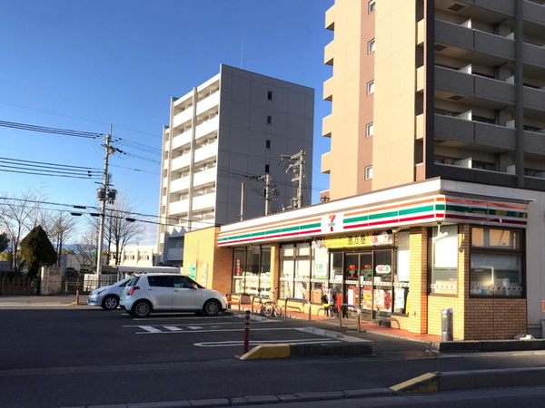 草津市矢倉1丁目の中古一戸建て(セブンイレブン草津矢倉2丁目店)