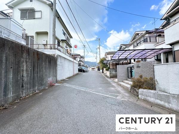 大津市石山寺５丁目の中古一戸建て
