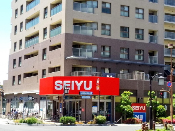 メゾン守山(西友守山店)