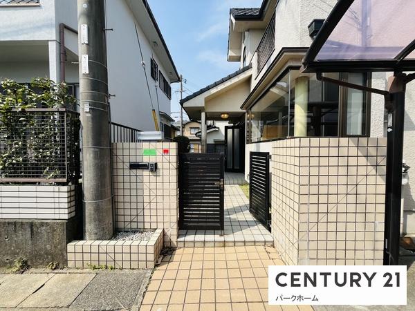 大津市若葉台の中古一戸建