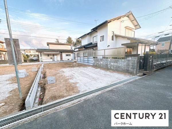 新築一戸建　2号棟　全2区画　24・1期