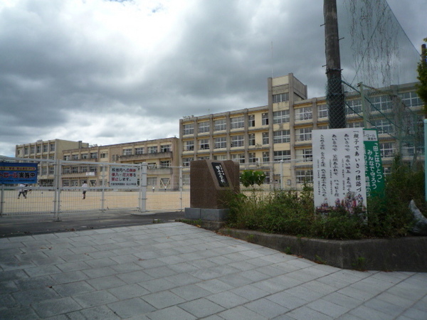 大津市里6丁目の中古一戸建て(大津市立田上小学校)