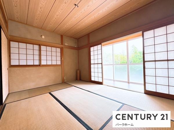 大津市石居３丁目の中古一戸建て