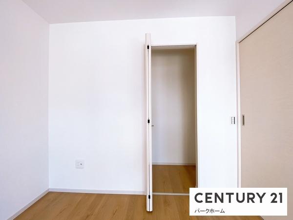 新築一戸建(収納)