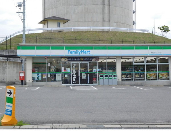 草津市東矢倉3丁目の中古一戸建て(ファミリーマート草津追分店)