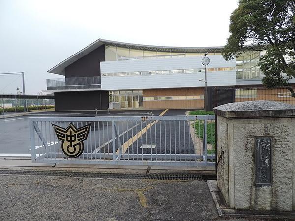 コスモ守山4番館(守山市立守山中学校)