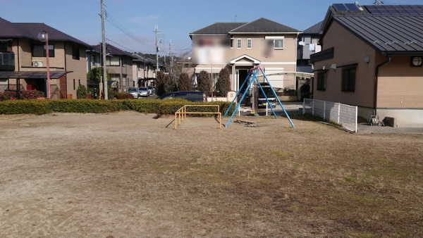 大津市大石東4丁目の中古一戸建て(イソップ公園)
