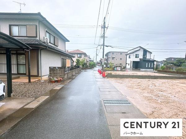 新築一戸建　2号棟　全3区画