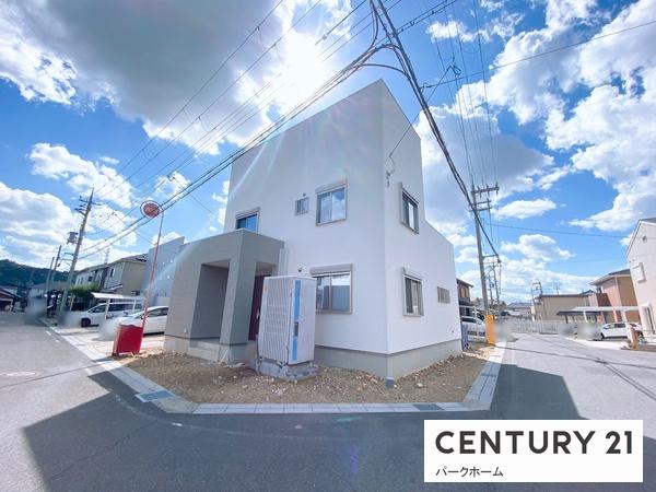 栗東市川辺の中古一戸建