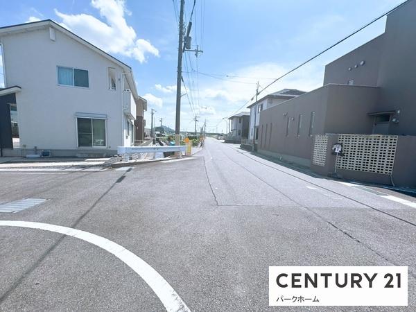 守山市浮気町の新築一戸建