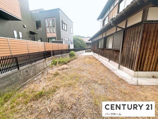 栗東市下戸山の中古一戸建て