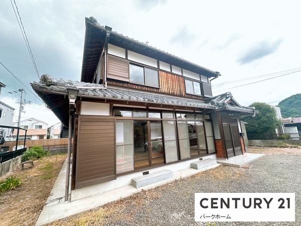 栗東市下戸山の中古一戸建て