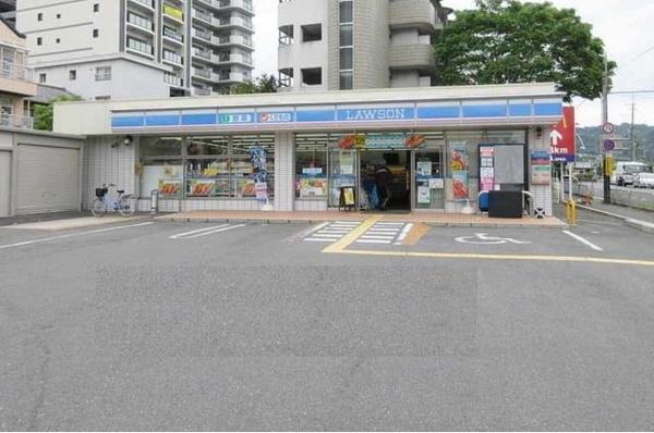 ブランズ浜大津(ローソン浜大津4丁目店)