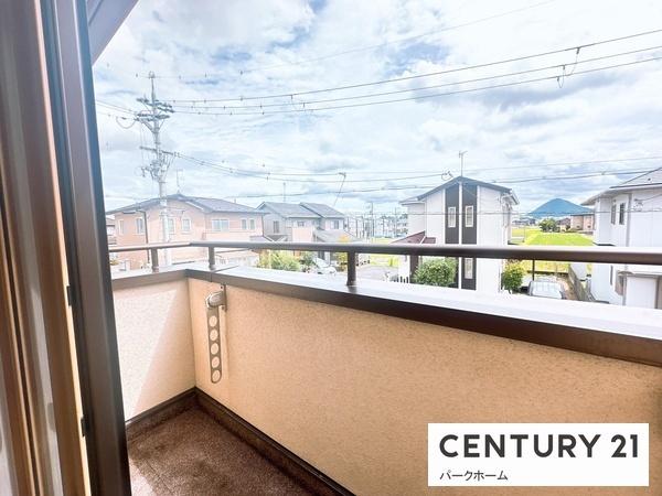 守山市小島町の中古一戸建て