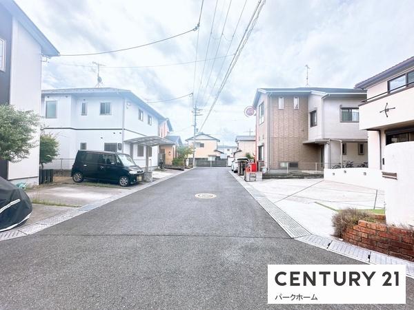 守山市小島町の中古一戸建て