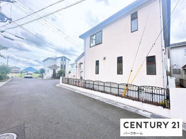 守山市小島町の中古一戸建て