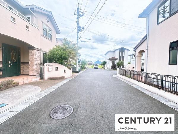 守山市小島町の中古一戸建て