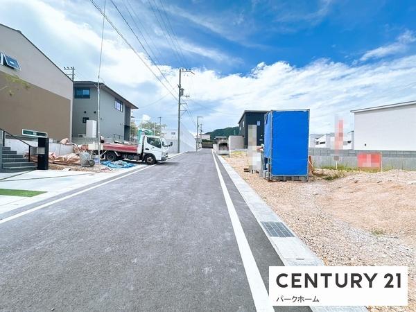 大津市大平1丁目の土地(前面道路含む現地写真)