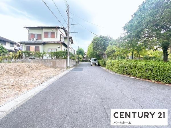 大津市青山4丁目の土地(前面道路含む現地写真)