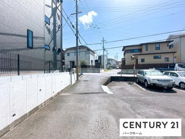 新築一戸建 1号地(前面道路含む現地写真)