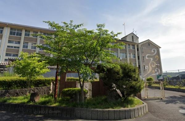 大津市真野1丁目の中古一戸建て(大津市立堅田中学校)
