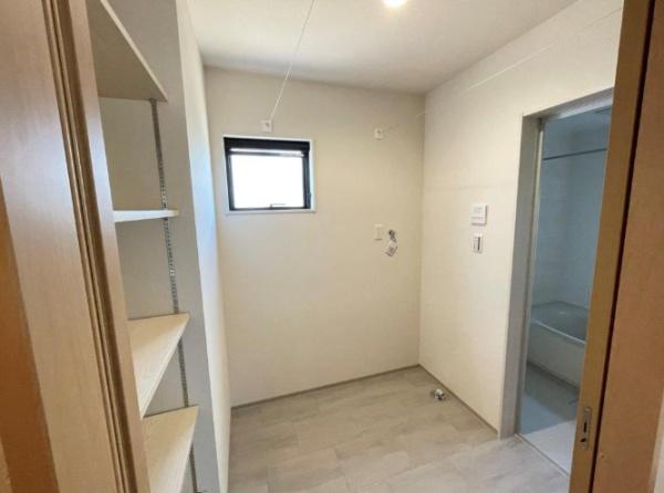 新築一戸建　5号棟　モデルハウス